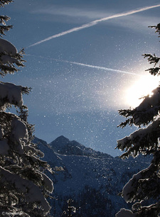 Bezaubernde Winterlandschaften laden zum Skifahren ein.